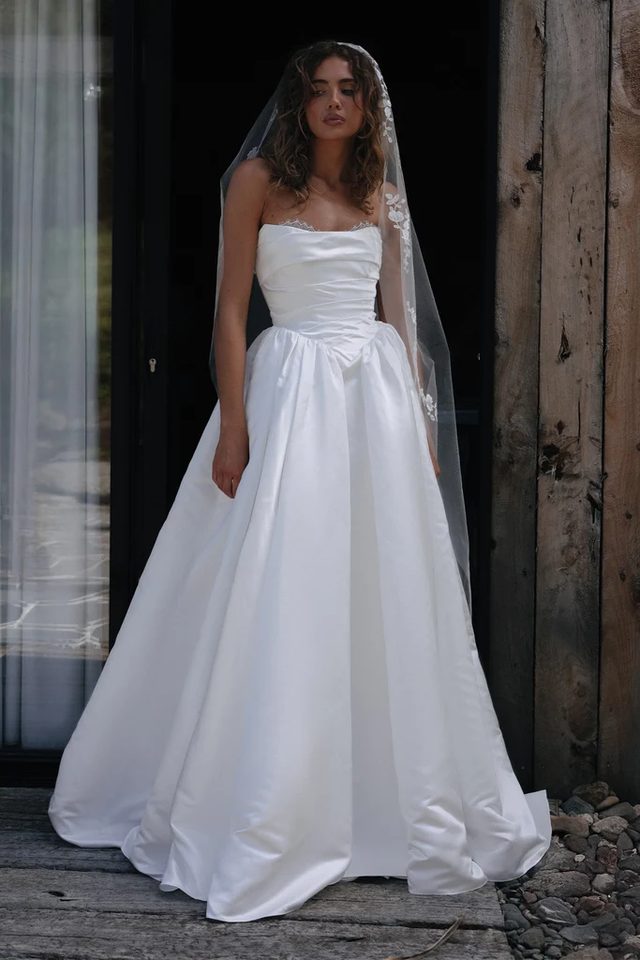 Brautkleid Vittoria von Grace Loves Lace