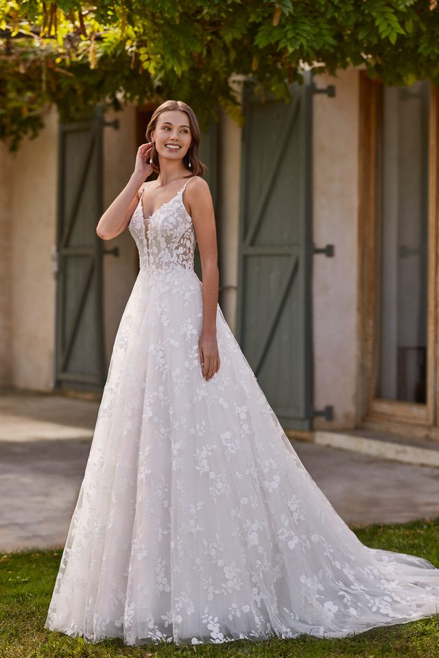 Brautkleid Novelia von Rosa Clar&aacute; & Aire Barcelona