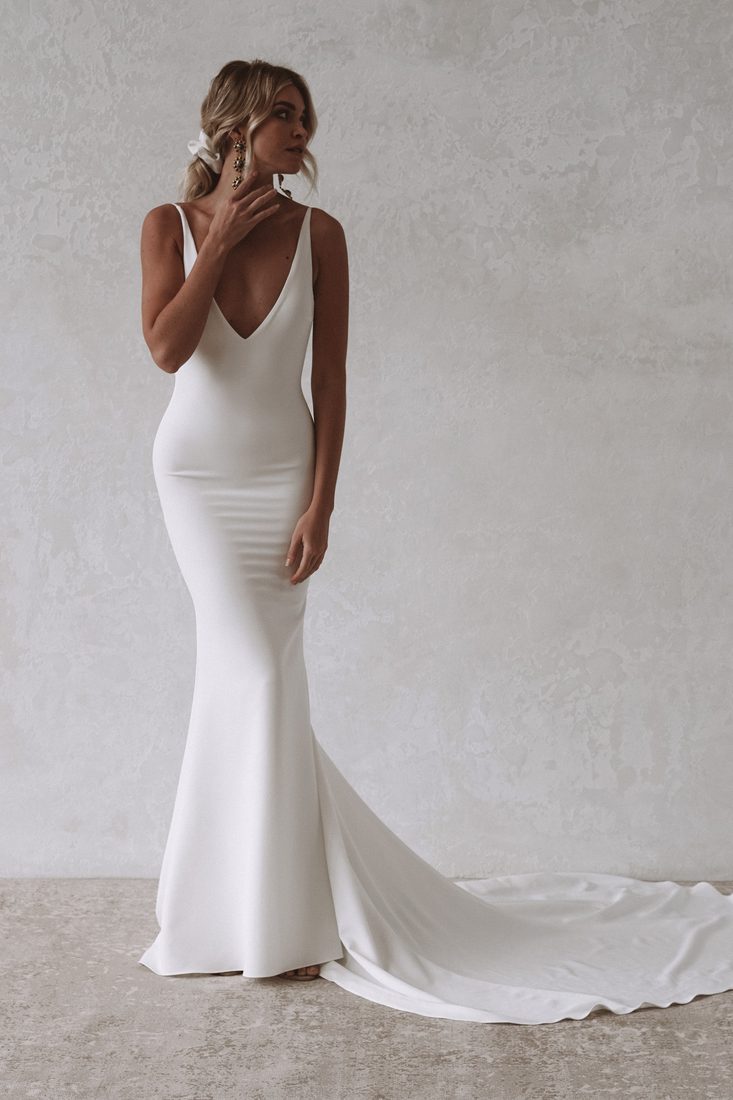 Made with Love Archie – cleanes Standesamt-Kleid bei White Silhouette München