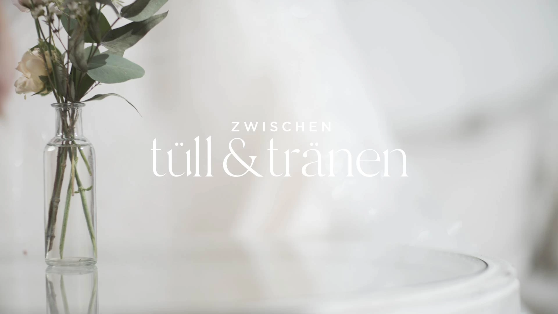 Zwischen Tüll und Tränen – White Silhouette München